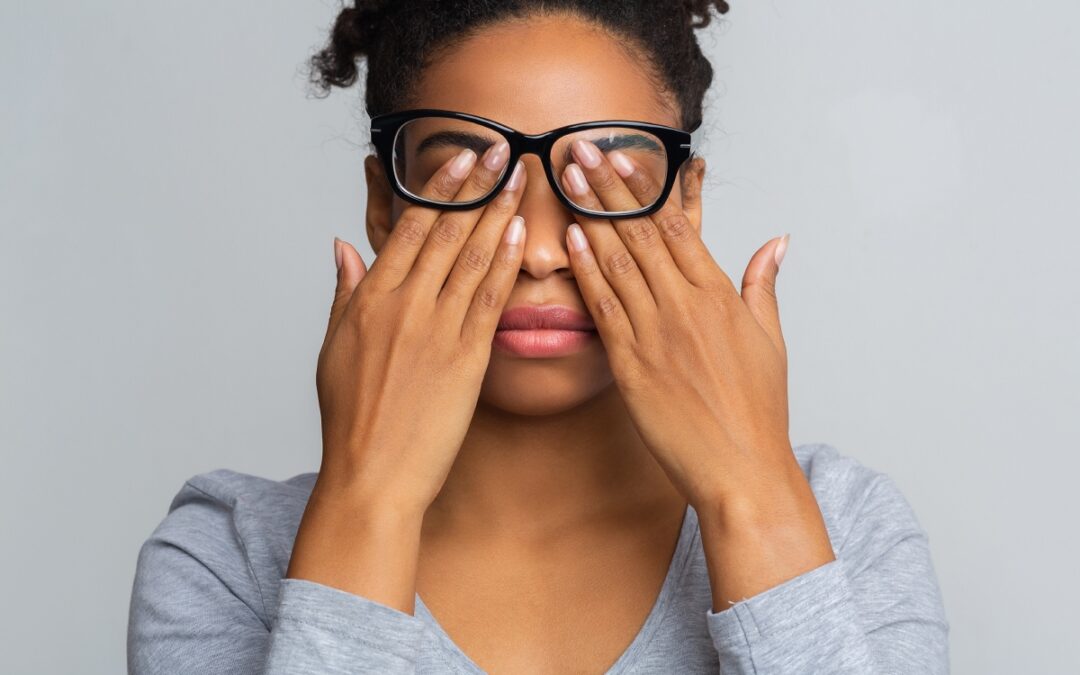 What Causes Gritty Eyes & How to Treat Them
